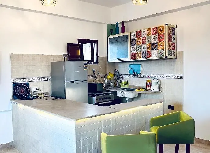 World Apartman *